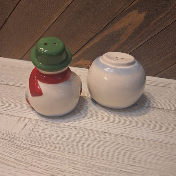 Salt Pepper Shaker Holiday Stackable Snowman Collectable Home Decor VIntage - Picture 3 of 5